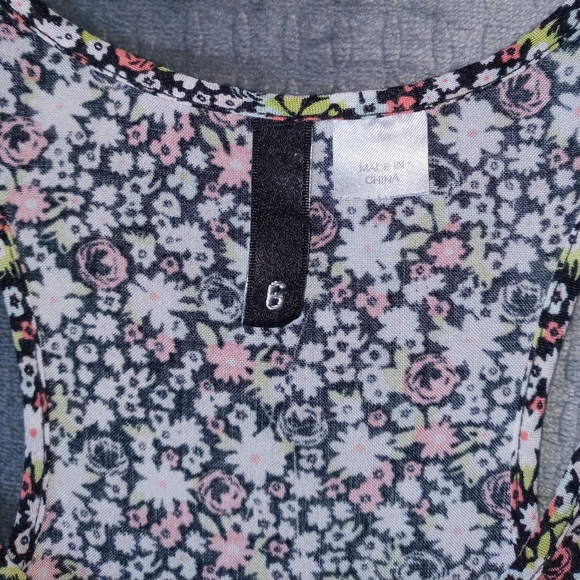 Divided Women's Floral tank top size 6 - Picture 13 of 15